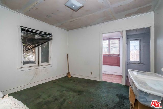 2249 W 29th Street, Los Angeles, CA 90018