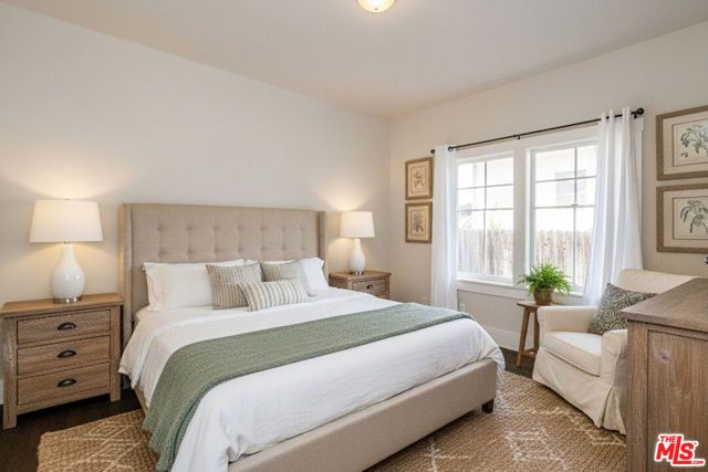2249 W 29th Street, Los Angeles, CA 90018