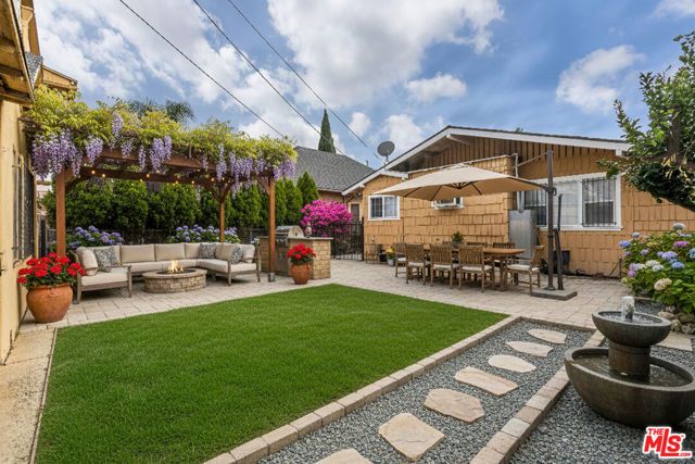 2249 W 29th Street, Los Angeles, CA 90018