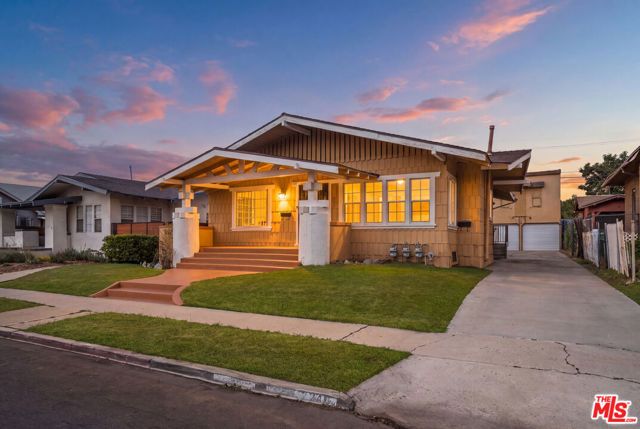 2249 W 29th Street, Los Angeles, CA 90018