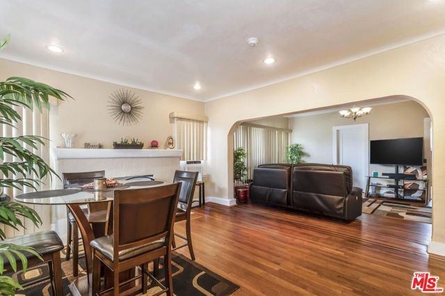 2249 W 29th Street, Los Angeles, CA 90018
