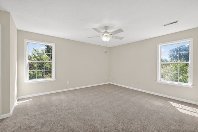 504 Bloomfield Ct, La Vergne, TN 37086