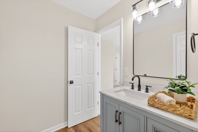 504 Bloomfield Ct, La Vergne, TN 37086
