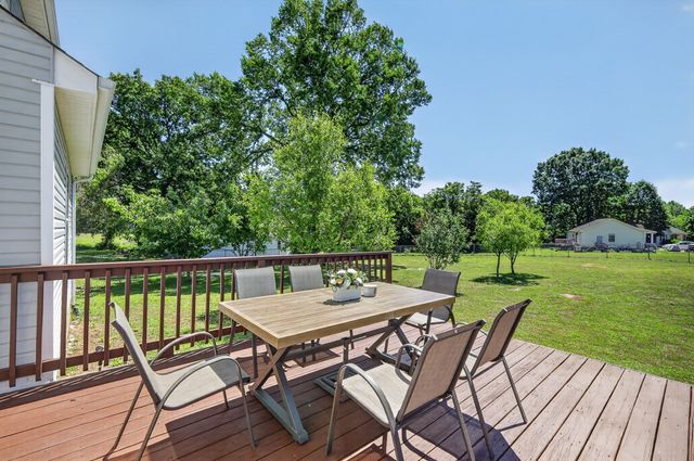 504 Bloomfield Ct, La Vergne, TN 37086