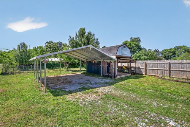 504 Bloomfield Ct, La Vergne, TN 37086