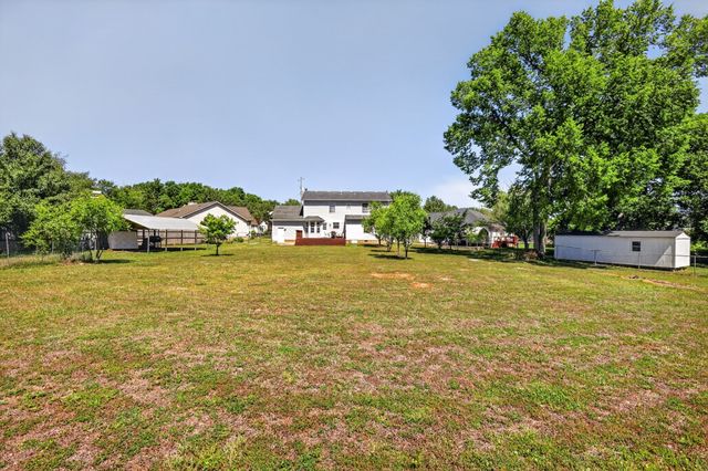 504 Bloomfield Ct, La Vergne, TN 37086