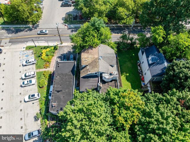 558 E CHURCH RD, Elkins Park, PA 19027