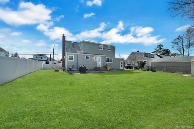 54 Cypress Avenue, Bethpage, NY 11714