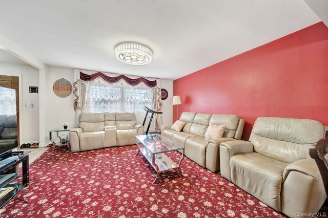 54 Cypress Avenue, Bethpage, NY 11714