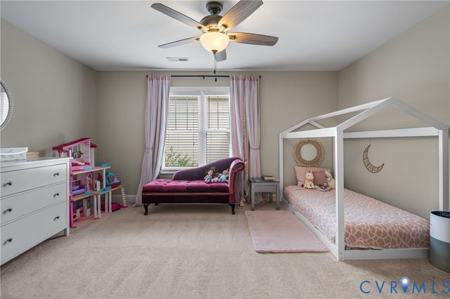3718 Wivenhall Dr, Midlothian, VA 23112