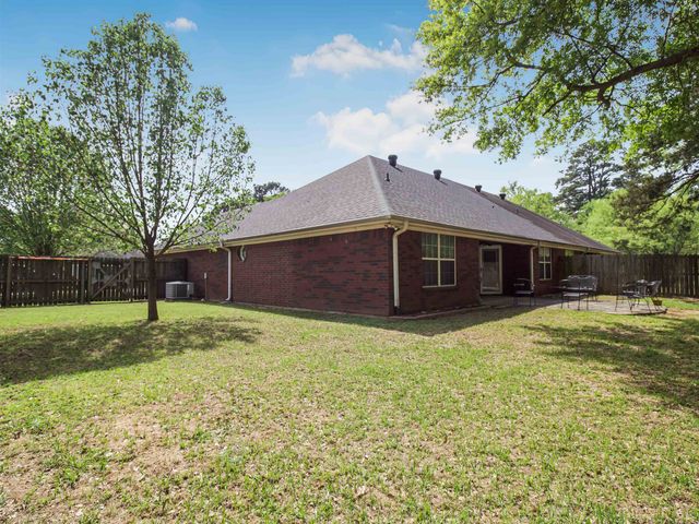 1328 Cherokee Trace, Gilmer, TX 75644