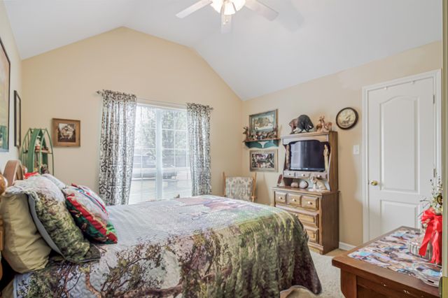 1328 Cherokee Trace, Gilmer, TX 75644