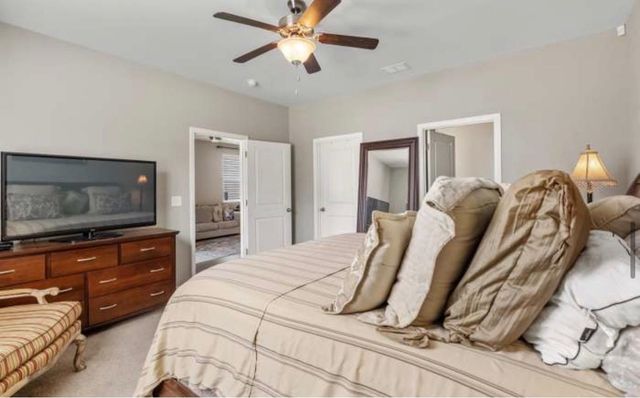 542 Hay Hill Ln., Myrtle Beach, SC 29579