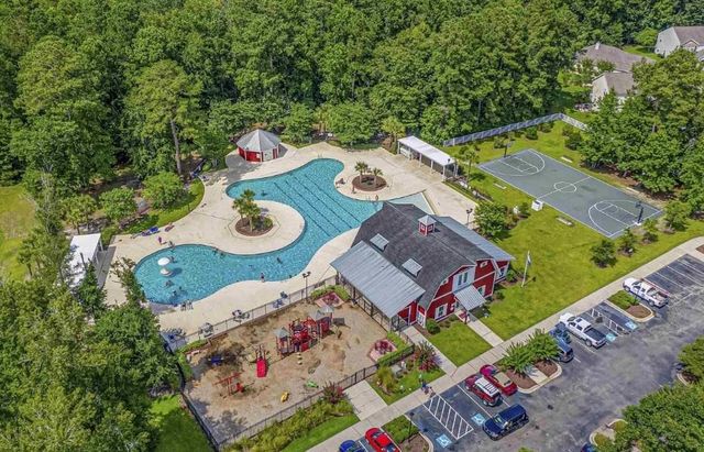 542 Hay Hill Ln., Myrtle Beach, SC 29579