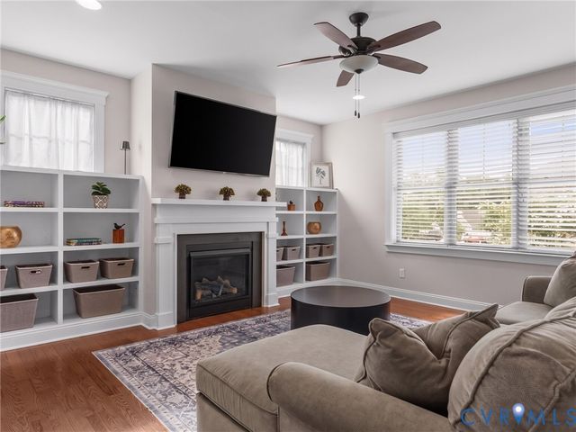 15619 Willowmore Dr, Midlothian, VA 23112