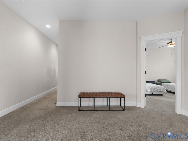 15619 Willowmore Dr, Midlothian, VA 23112