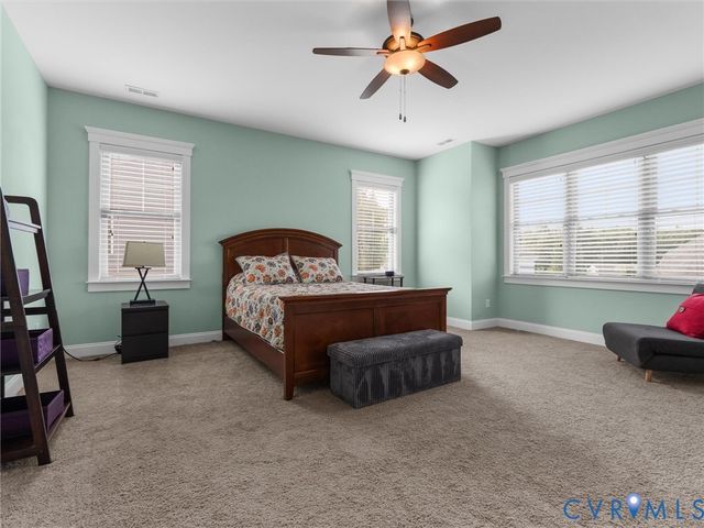 15619 Willowmore Dr, Midlothian, VA 23112