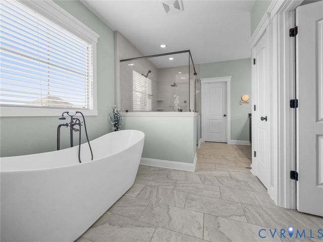 15619 Willowmore Dr, Midlothian, VA 23112