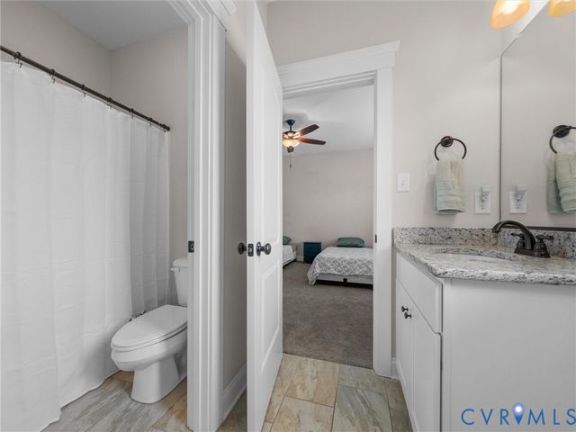 15619 Willowmore Dr, Midlothian, VA 23112