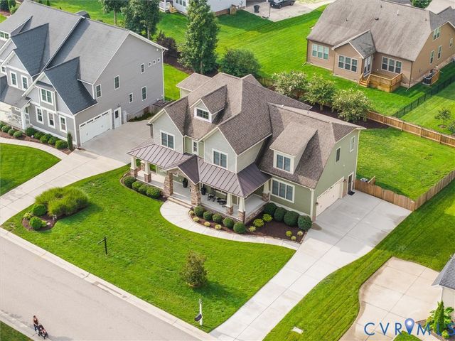15619 Willowmore Dr, Midlothian, VA 23112