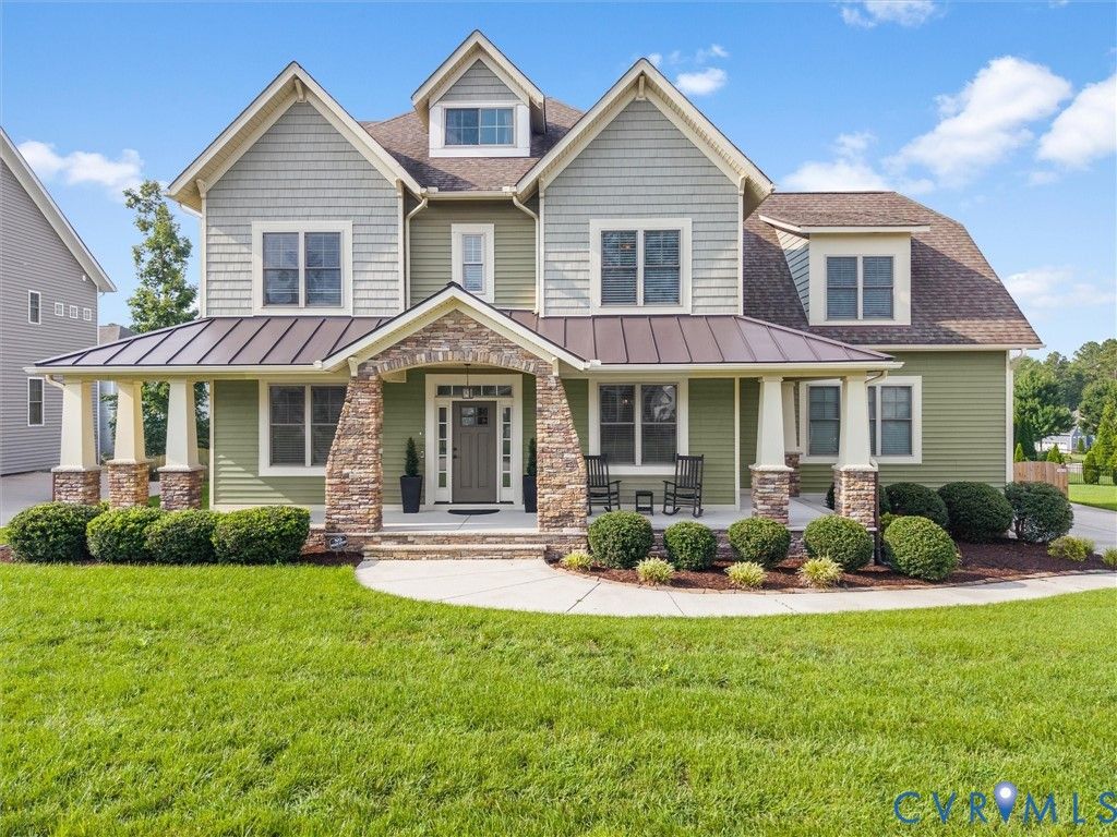 15619 Willowmore Dr, Midlothian, VA 23112