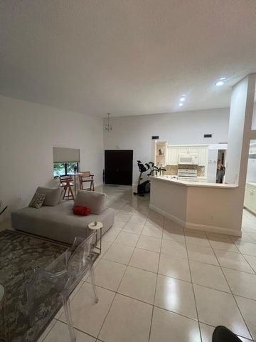 10101 COSTA DEL SOL Boulevard G-56, Doral, FL 33178
