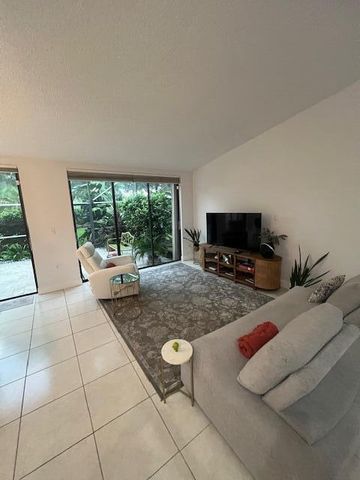 10101 COSTA DEL SOL Boulevard G-56, Doral, FL 33178