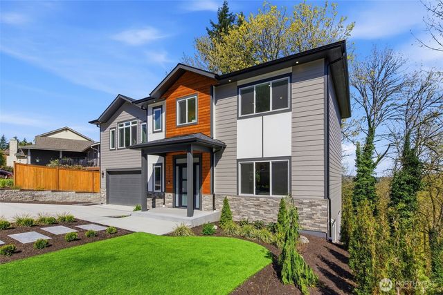 10930 NE 120th Street, Kirkland, WA 98034