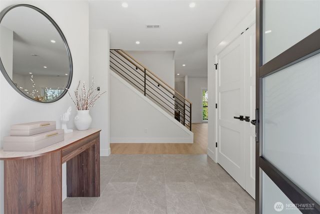 10930 NE 120th Street, Kirkland, WA 98034