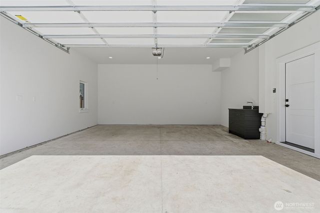 10930 NE 120th Street, Kirkland, WA 98034