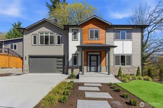 10930 NE 120th Street, Kirkland, WA 98034