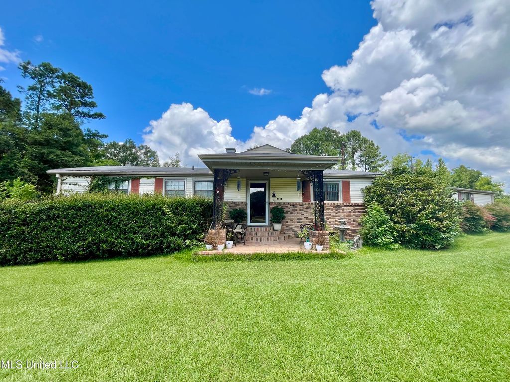 5098 Harmony Road, Crystal Springs, MS 39059