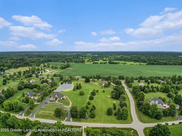 4350 Fruitbelt Lane, Williamston, MI 48895