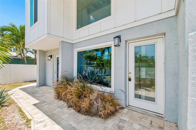970 BOCA CIEGA ISLE DRIVE, St Pete Beach, FL 33706