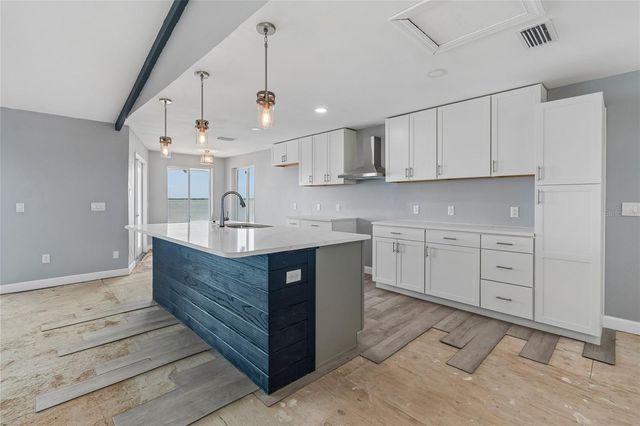 970 BOCA CIEGA ISLE DRIVE, St Pete Beach, FL 33706