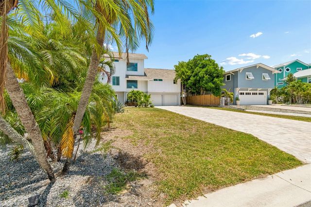 970 BOCA CIEGA ISLE DRIVE, St Pete Beach, FL 33706