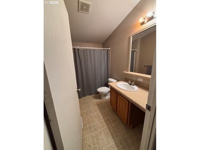 121 ATMORE Rd, Toutle, WA 98649