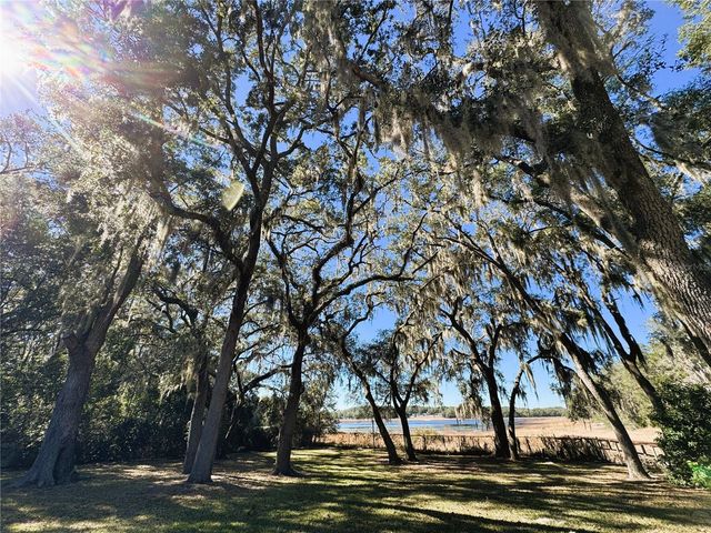 1150 SW SHOREWOOD DRIVE, Dunnellon, FL 34431