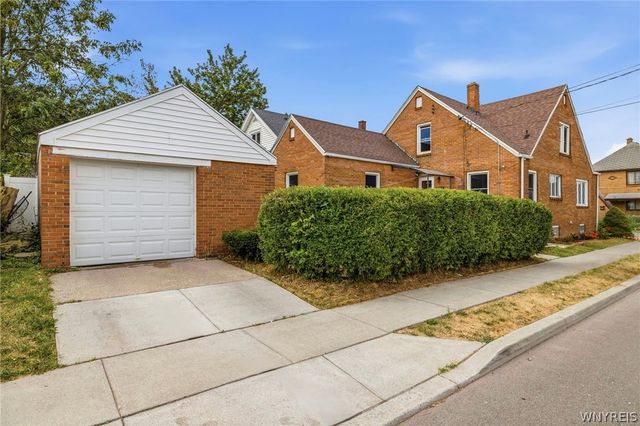 157 Woodell Avenue, Cheektowaga, NY 14211
