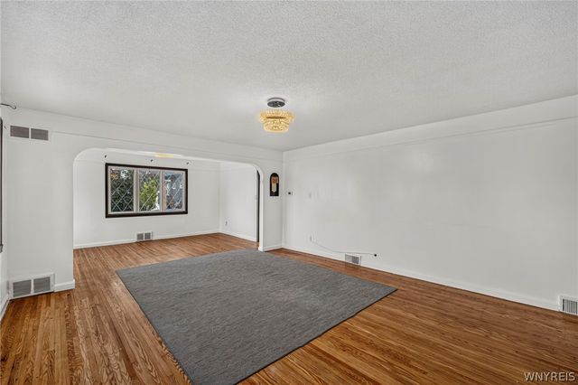 157 Woodell Avenue, Cheektowaga, NY 14211