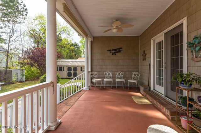 109 Brookfield Drive, Wilmington, NC 28405