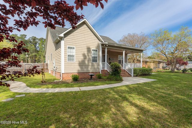 109 Brookfield Drive, Wilmington, NC 28405