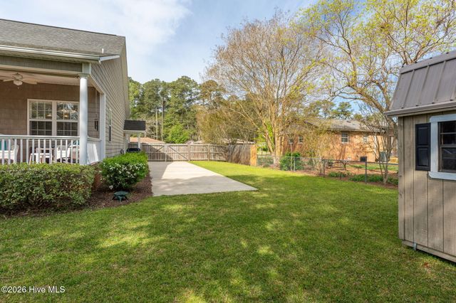 109 Brookfield Drive, Wilmington, NC 28405