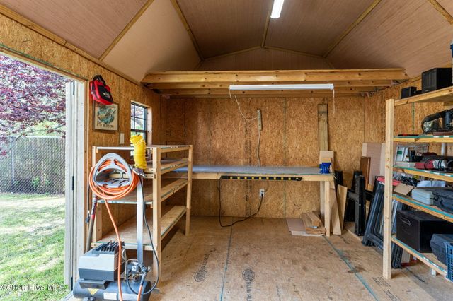 109 Brookfield Drive, Wilmington, NC 28405