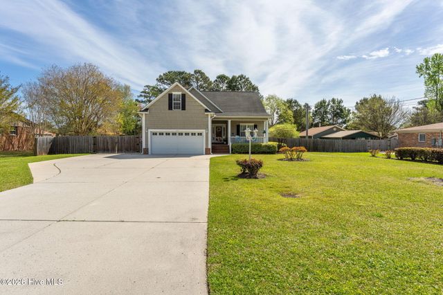 109 Brookfield Drive, Wilmington, NC 28405