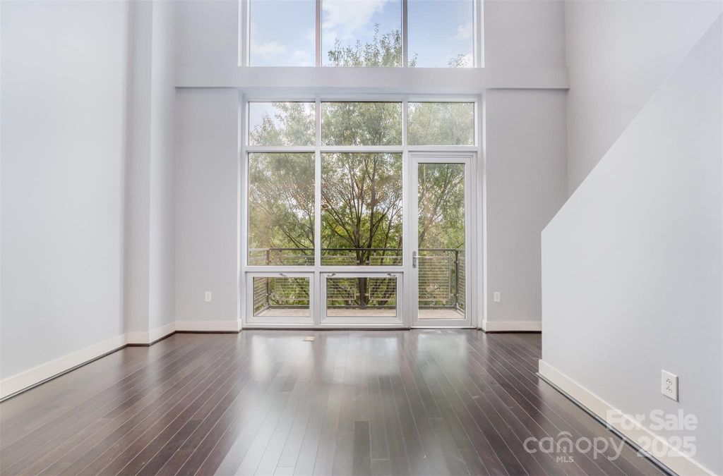 1133 Metropolitan Avenue 302, Charlotte, NC 28204