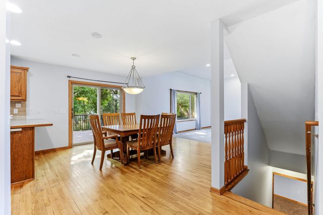 9918 Kiwi Avenue N, Brooklyn Park, MN 55443