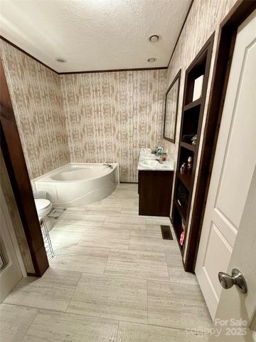 5300 Startown Road, Newton, NC 28658
