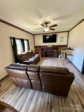 5300 Startown Road, Newton, NC 28658
