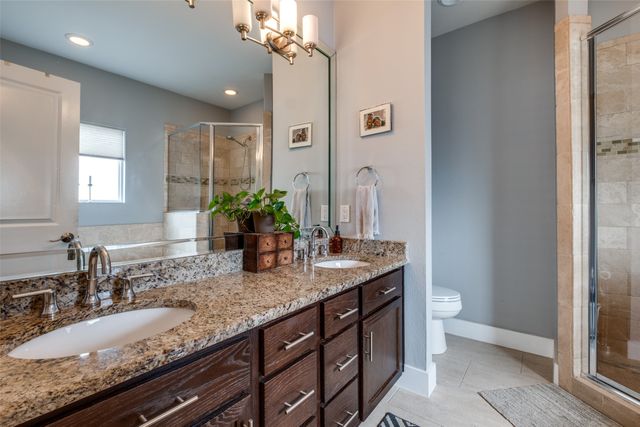 5924 Hudson Street E, Dallas, TX 75206